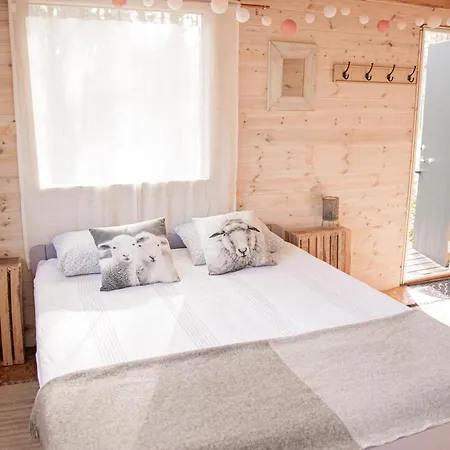 A Cozy Treehouse For Two * Orissaare